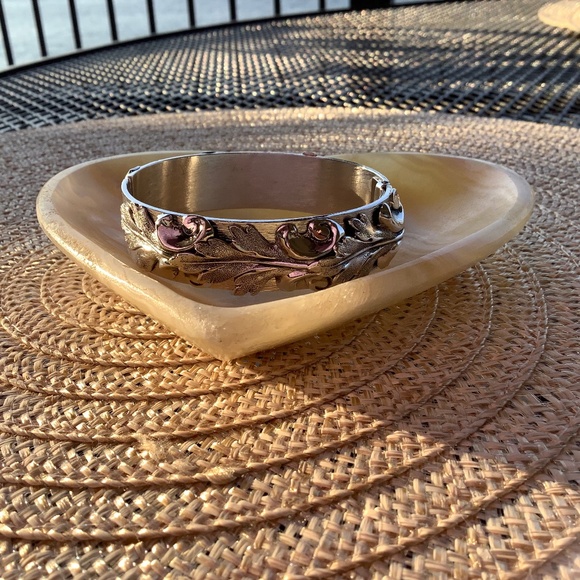 Silver Hinged Bangle Cuff Bracelet - Picture 9 of 9